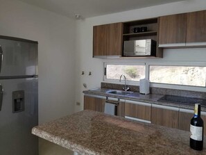 Microwave, oven, stovetop, coffee/tea maker