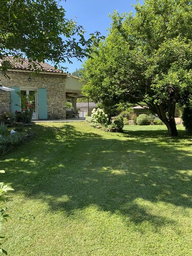  Gite le moulin de Benoye est dans une ferme avec  le confort et le calme