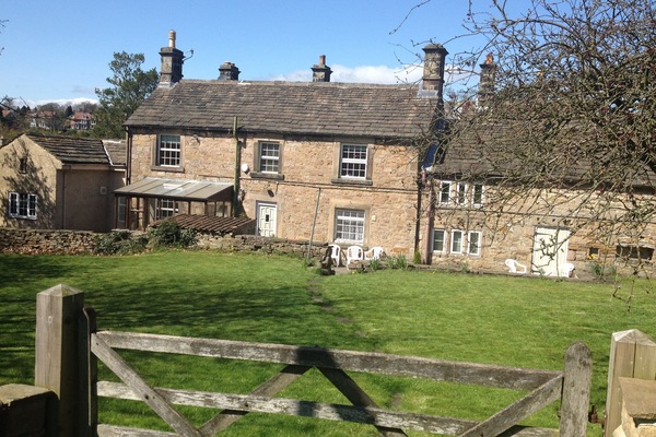 Hathersage house sleeps max 8 available
