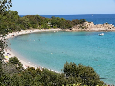 Family villa on the heights of Solenzara - Sea view - Heated swimming pool
