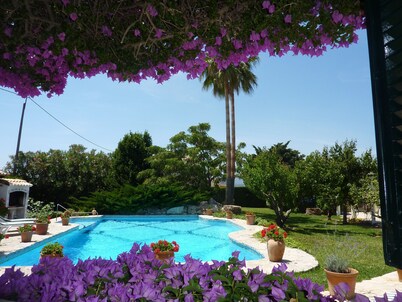 'Las Rosas'  - A Picturesque Finca in Private Grounds