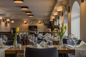 Dagelijks ontbijtbuffet inbegrepen