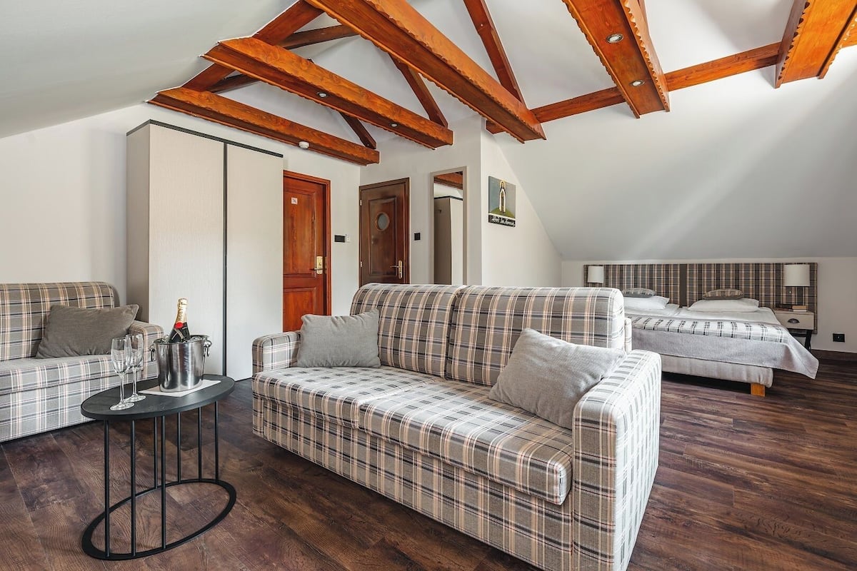 Habitación familiar (2 Adults + 2 Children) | Wifi gratis