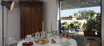 Penthouse 14 - independent suite on the rooftops of Lecce