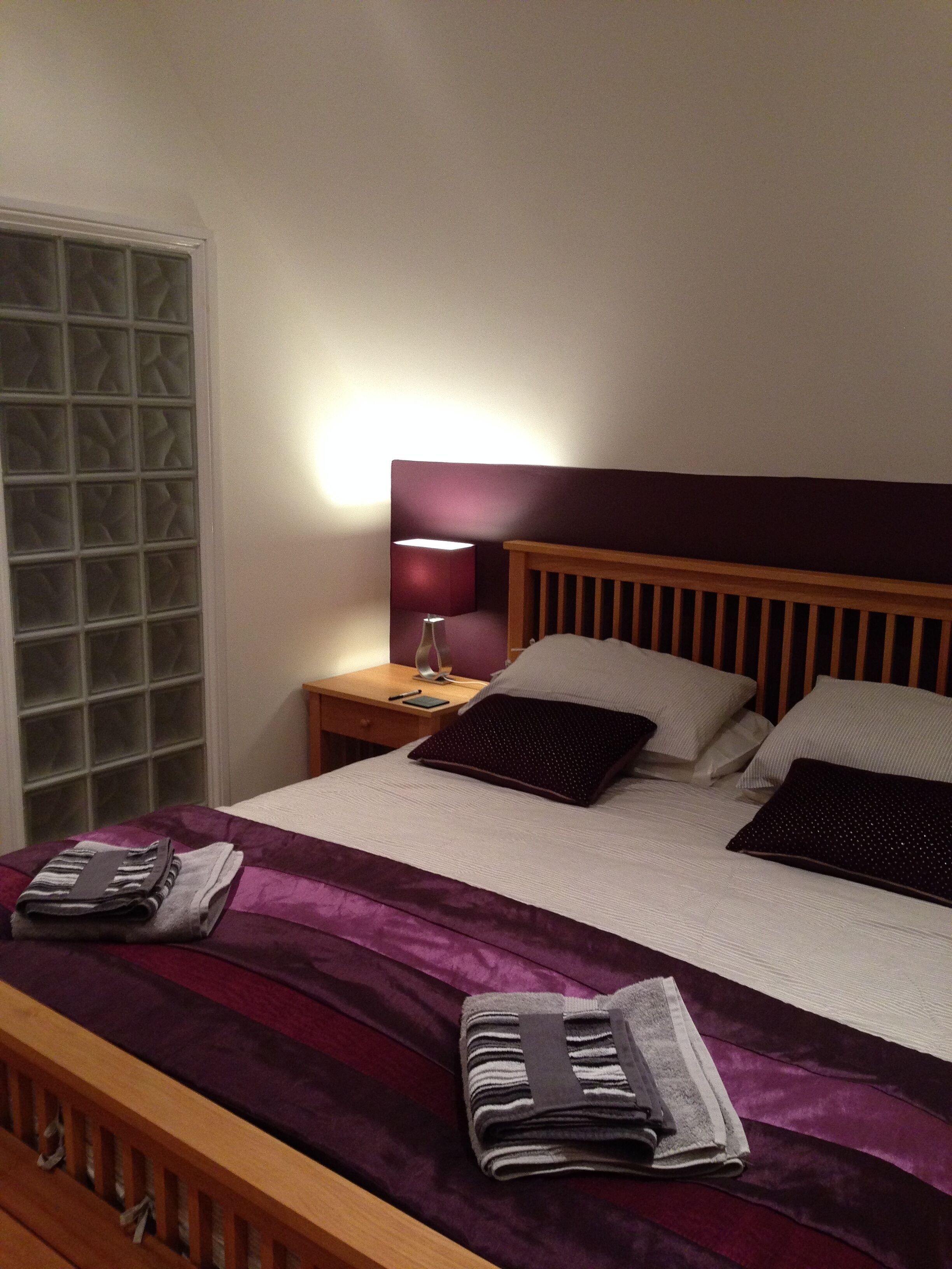 2 bedrooms, desk, iron/ironing board, travel cot