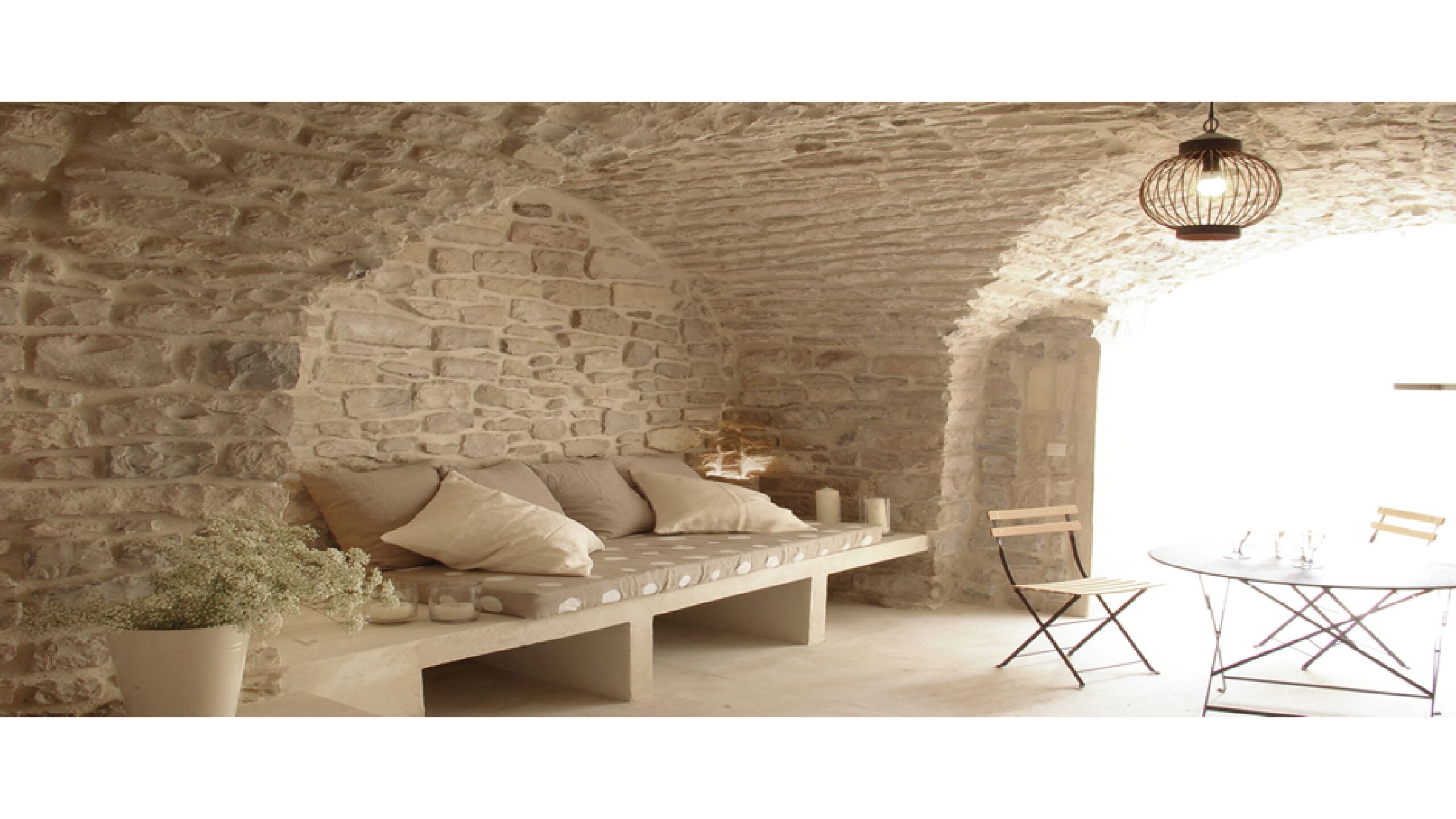 Second living room in Summer Kitchen