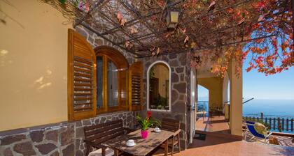 Villa Le Arcate - In the heart of the Amalfi Coast