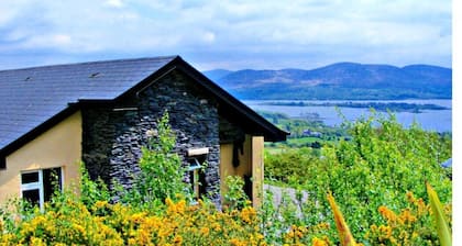 Encantadora casa de campo de dos dormitorios con magníficas vistas al mar A solo 10 minutos de Kenmare