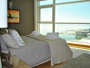 2 عدّة غرف نوم وخزنة داخل الغرفة ومكواة/لوح كي وواي فاي مجانًا