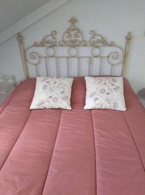 1 quarto, Wi-Fi, roupa de cama