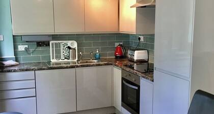 Newly refurbished holiday home in St Andrews, 1 mile from the centre of town