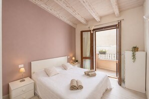 2 chambres, fer et planche à repasser, Wi-Fi gratuit, draps fournis