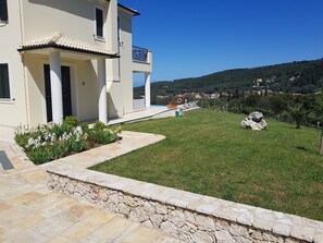 Exterior - Rent Villa In Corfu, Private Pool, Luxurious, Gorgeous Views, In House Catering (Klimatia Karousades)