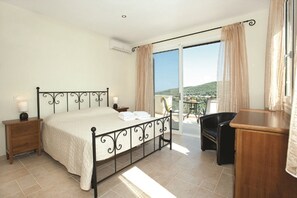 4 bedrooms, iron/ironing board, WiFi, bed sheets - Rent Villa In Corfu, Private Pool, Luxurious, Gorgeous Views, In House Catering (Klimatia Karousades)