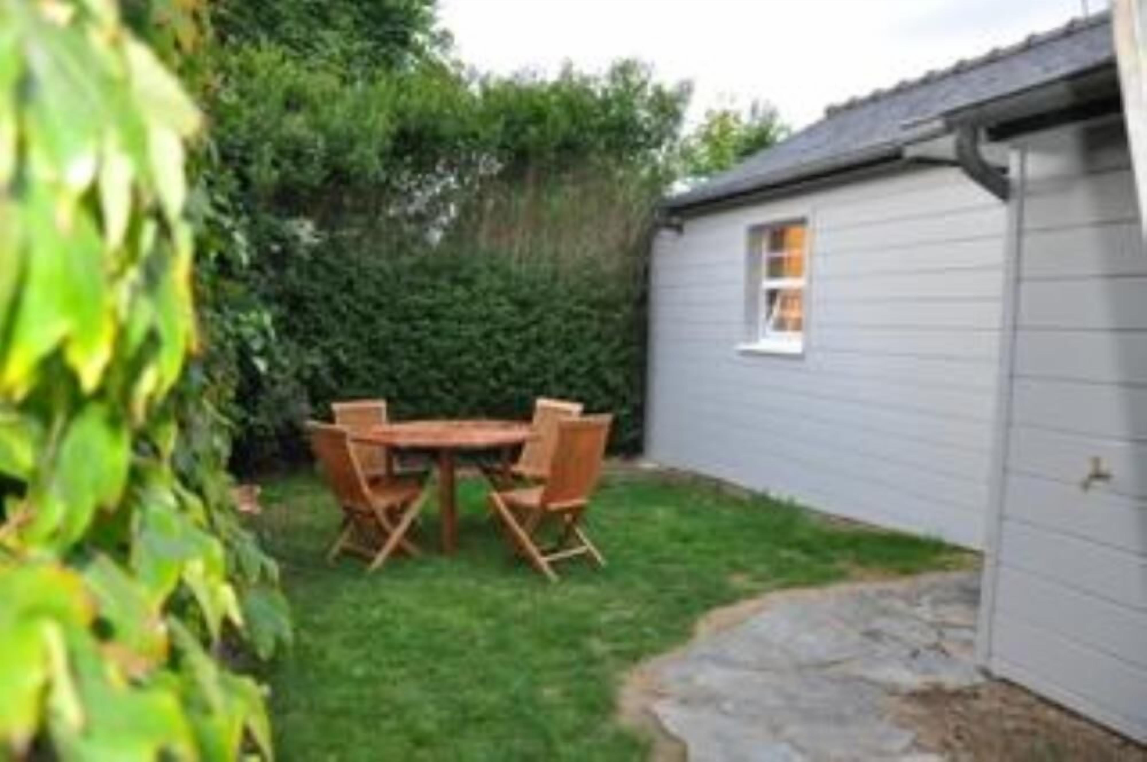 Charming house with garden near the beaches
