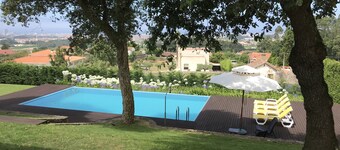 Luxury villa with pool and sea view -Free Wifi