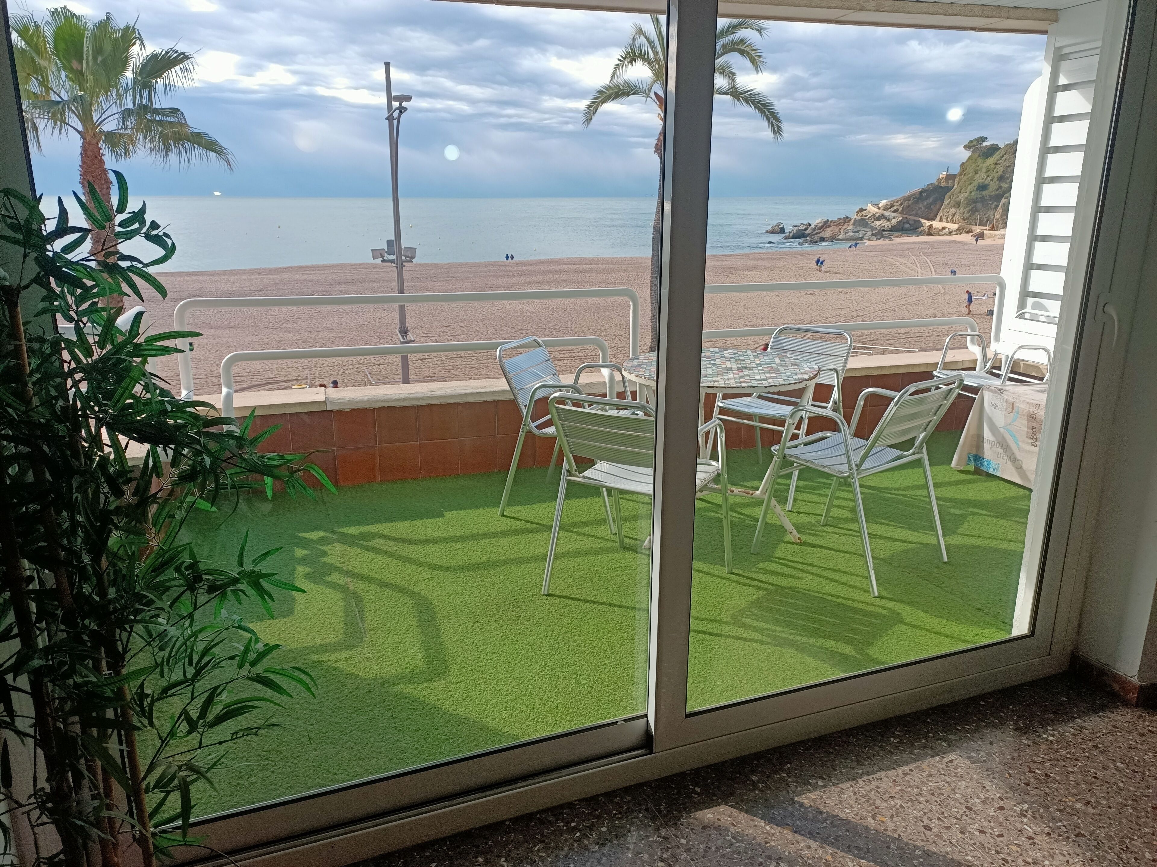 Apartamento Jover, Espectacular piso en 1ª línea del mar!