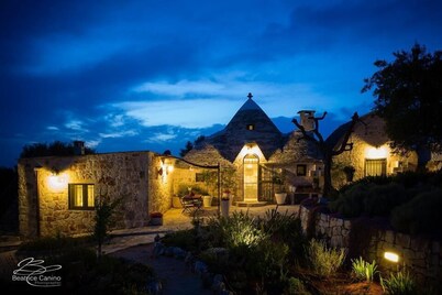 Trullo With Private Pool (15x7), WI-FI free, tennis table,mountain bike for rent