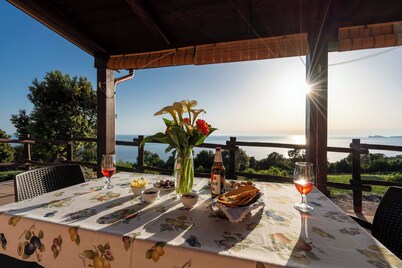 PalaEntòne - Small paradise, Relax, nature, sea view and wonderful sunsets