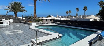 美しい独立したヴィラ、100％プライバシーと海の景色。