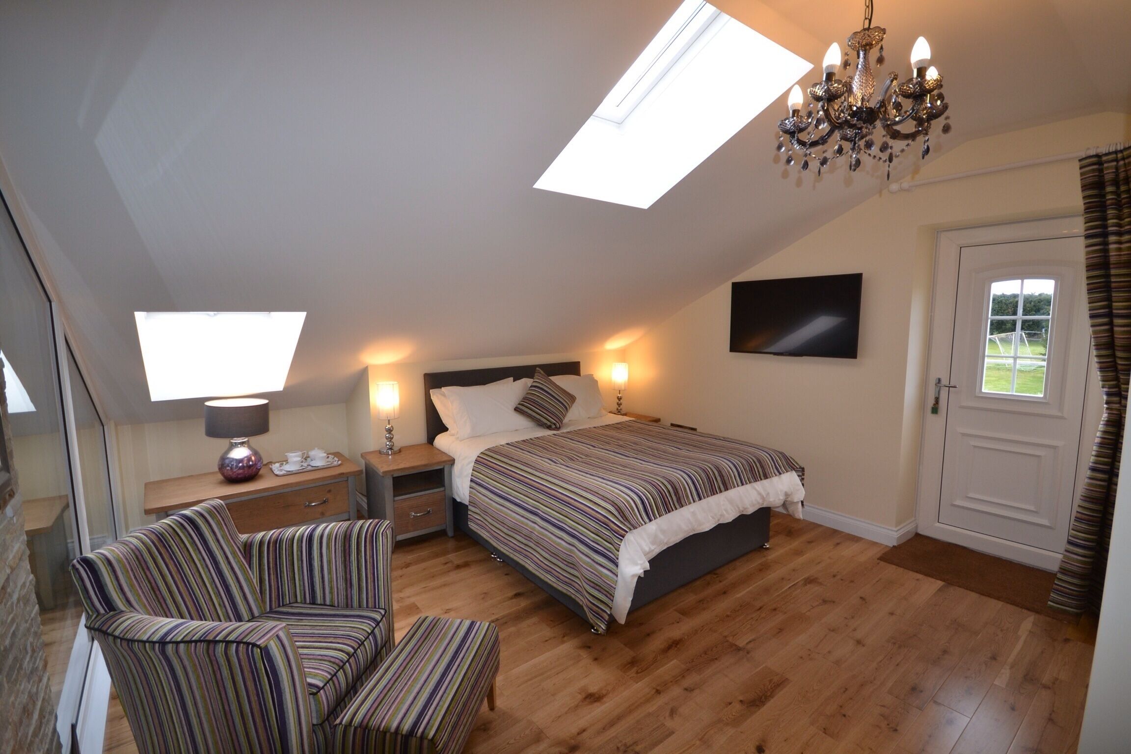 12 Best Vacation Rentals With Private Pool In The United Kingdom