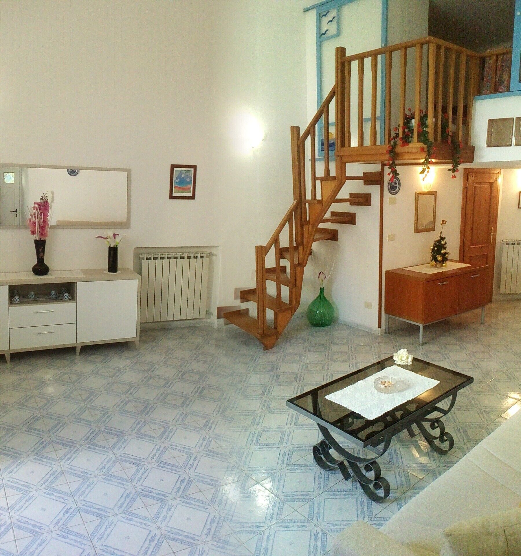 Cozy apartment located in the heart of the historic center of Ischia Ponte