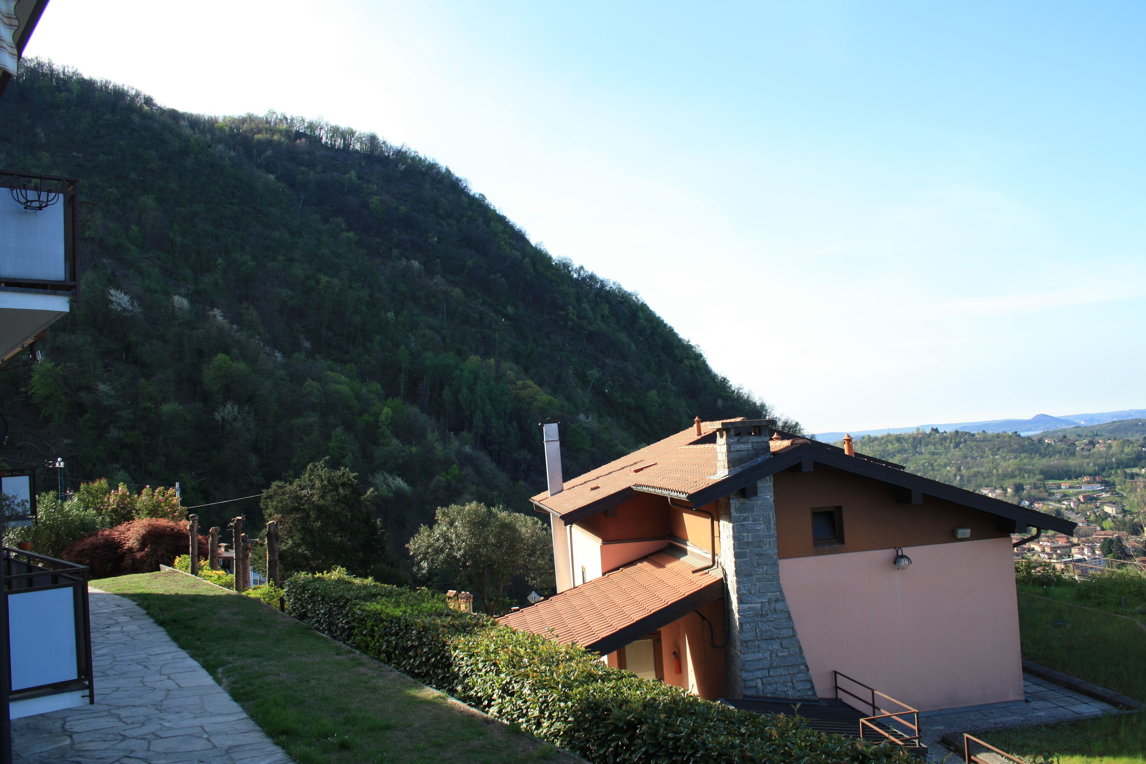 Apartment with stunning views over Lake Maggiore and the Borromean Islands