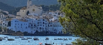 PRACHTIG UITZICHT OP CADAQUES BAY
