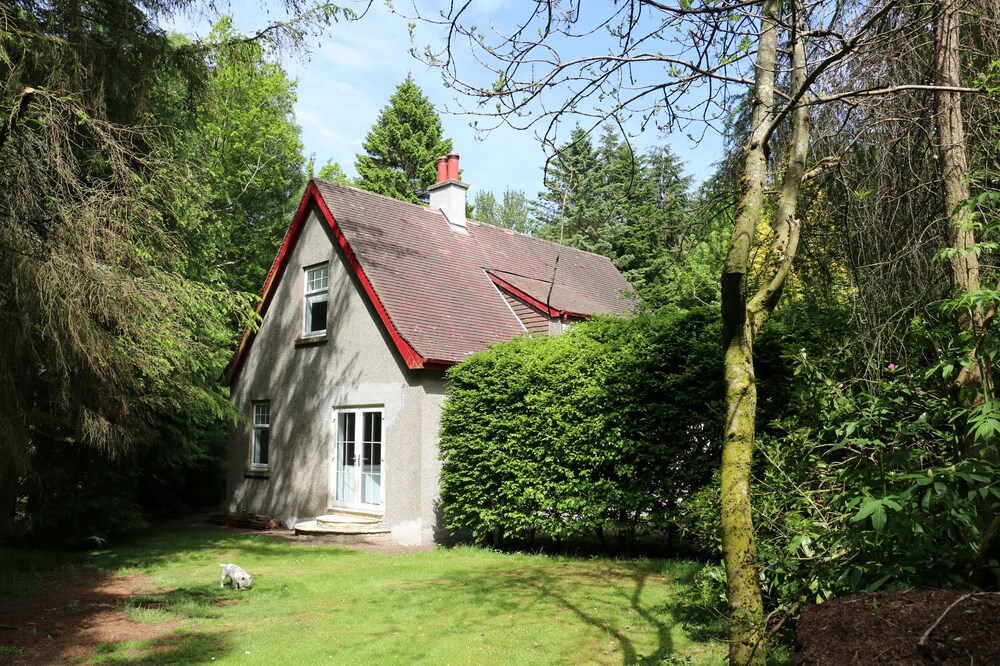 Romantic Rural Luxury Cottage