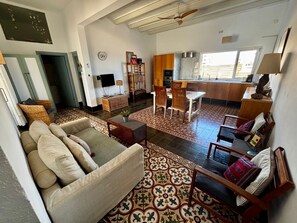 Smart TV, video games - Spectacular bungalow in front of the sea, WiFi, garden-terrace-barbecue, exclusive (El Mèdano, Granadilla de Abona, Sta Cruz Tenerife)