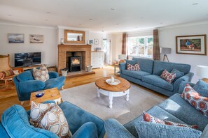 TV, fireplace - Waterside, Wiveton, Norfolk (Wiveton)