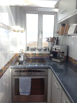 Fridge, microwave, oven, stovetop - Unique waterside home in stunning location. (Hythe)