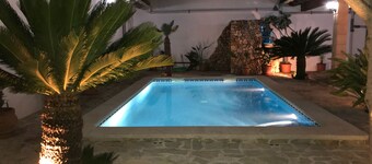 CAN GABRIEL, til 6, privat pool og grill.