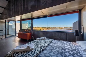 2 slaapkamers, een strijkplank/strijkijzer, wifi, beddengoed