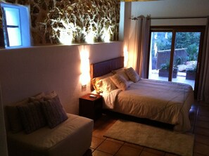 1 makuuhuone, tallelokero huoneessa, silitysrauta/-lauta, ilmainen Wi-Fi