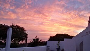 Property grounds - Stunning Farmhouse With Private Gated Pool & Outstanding Sea and Beach Views     (Sesmarias, Albufeira 8200)