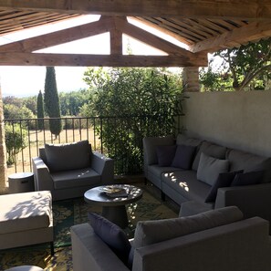 Property grounds - Character Mas - Authenticity, Charm & Comfort - up to 12 people (Saint-Victor-De-Malcap)