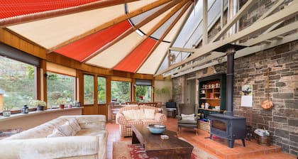 Large country house with outdoor hot tub and BBQ house and lovely gardens.