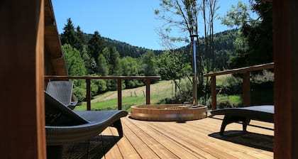 Luxueux Ferme/Chalet 5*, Spa sauna, au calme, 18P, All Inclusive