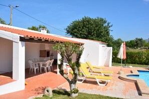 Alberca al aire libre 