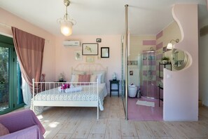 3 makuuhuonetta, tallelokero huoneessa, silitysrauta/-lauta, Wi-Fi