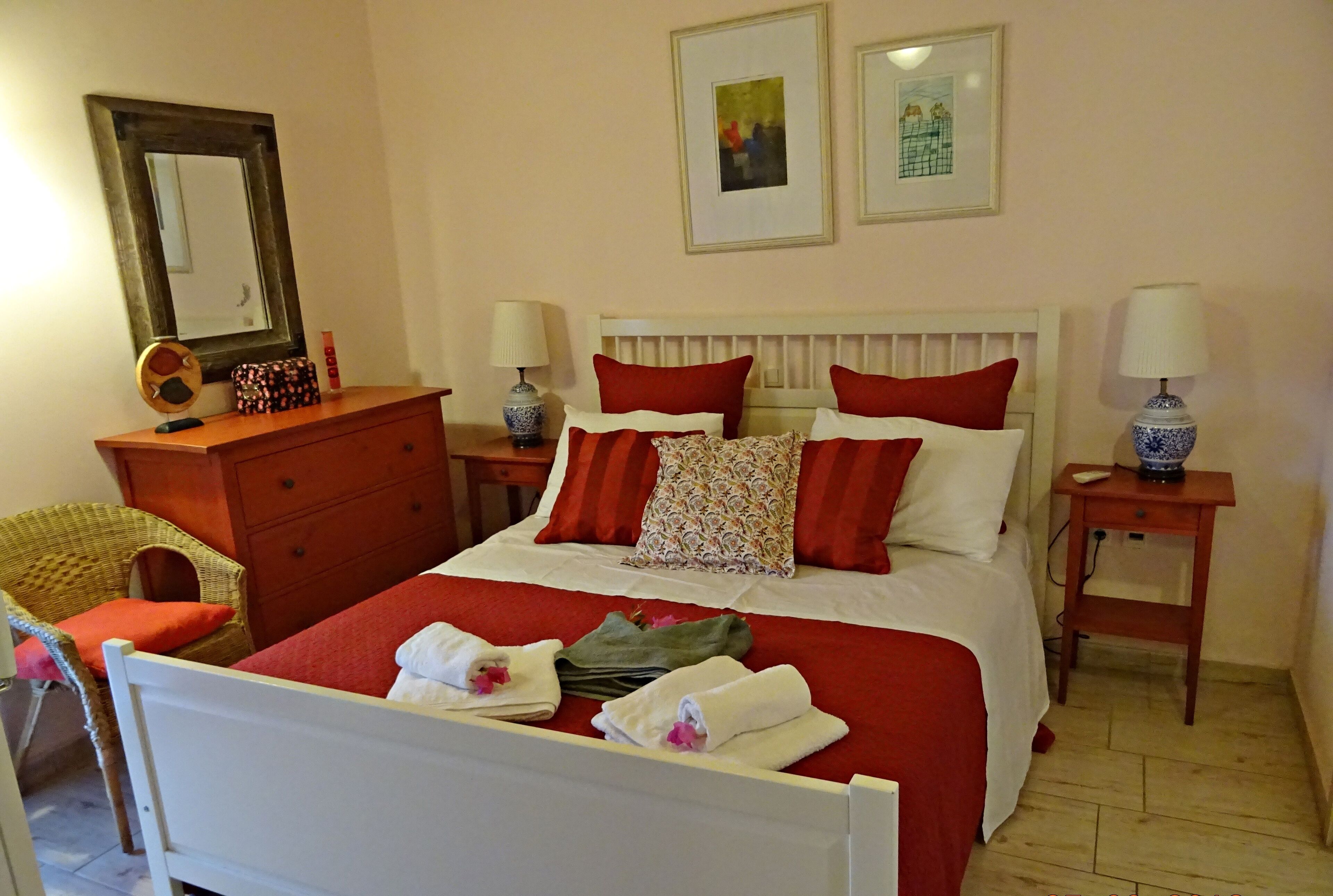 Ιδιωτική βίλα με εκπληκτική θέα, πισίνα οικολογική και Infinity, 