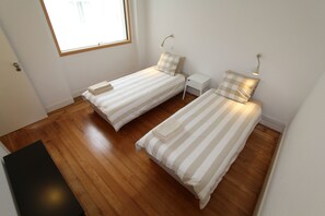 2 Schlafzimmer, Bügeleisen/Bügelbrett, WLAN, Bettwäsche