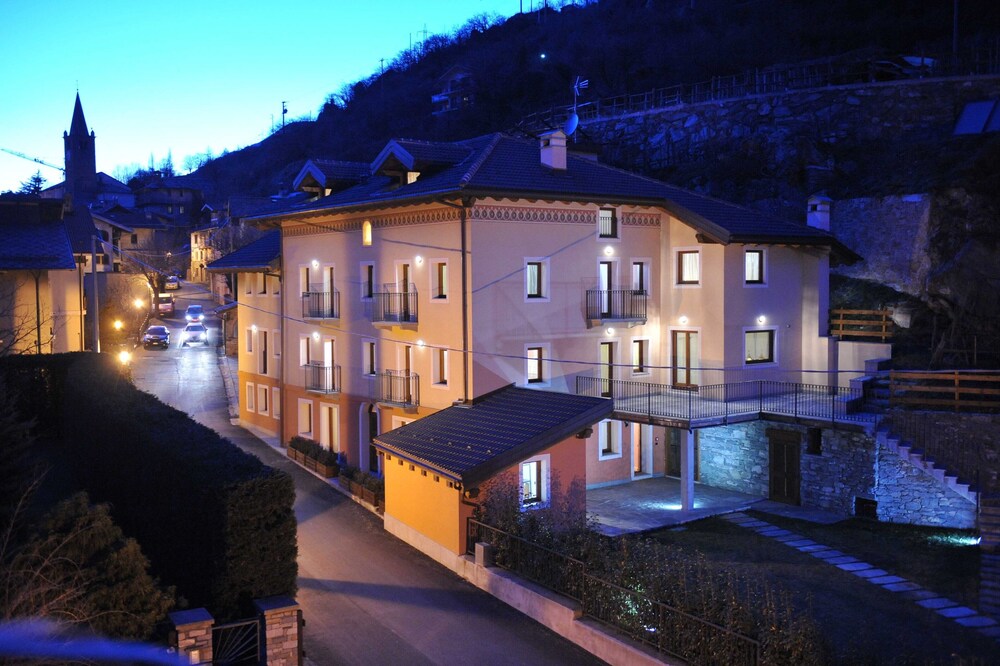Mountain villa for families / groups (4-16 guests)