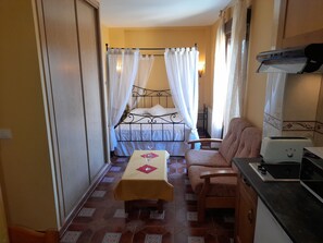 5 Schlafzimmer, WLAN, Bettwäsche