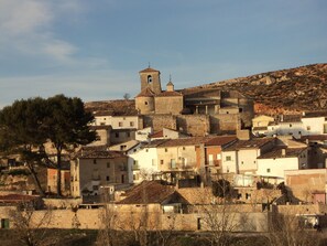 Exterior - The oven of Leopoldo Conjunto Rural (Guadalajara)