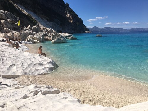 Apartment in Cala Gonone, sea view, very central !!!