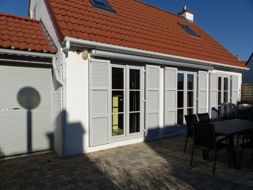 Ferienhaus am 800m von Dünen und Meer in De Haan,  