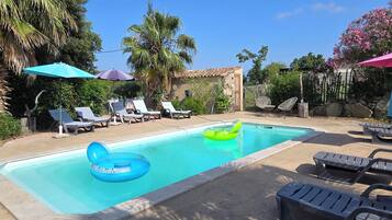Piscina all'aperto
