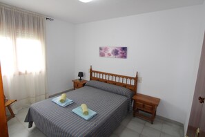 3 sovrum och strykjärn/strykbräda